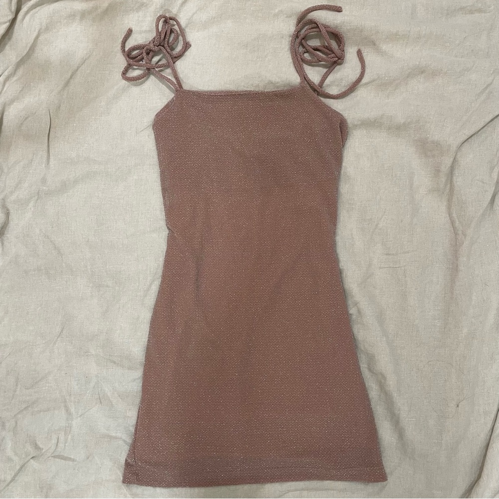 Sparkly mauve minidress
